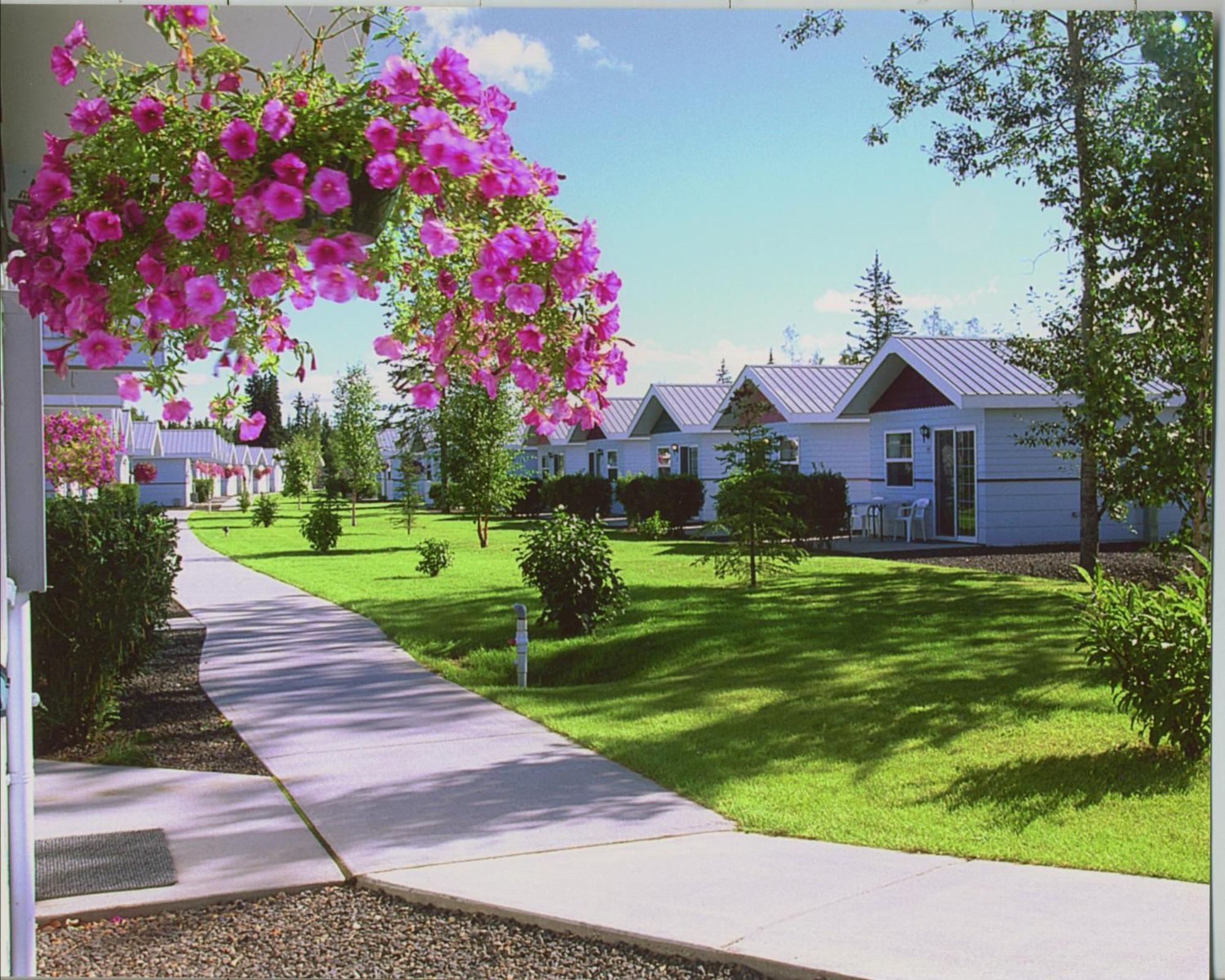 River'S Edge Resort Феърбанкс Екстериор снимка